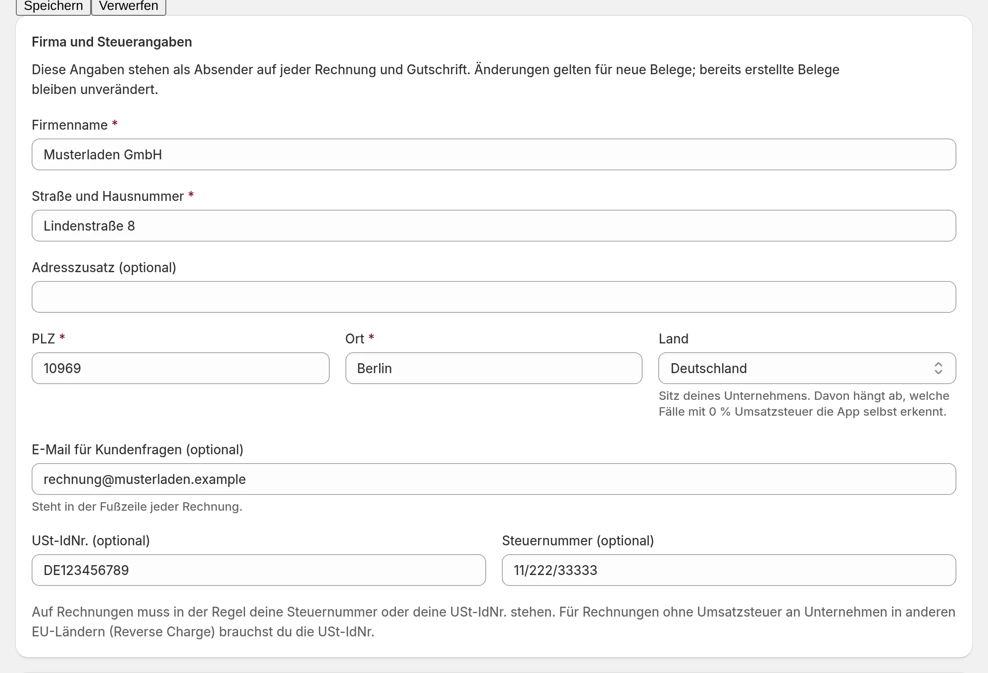 Einstellungsbereich Firma und Steuerangaben mit Firmenname, Anschrift, Land, USt-IdNr. und Steuernummer